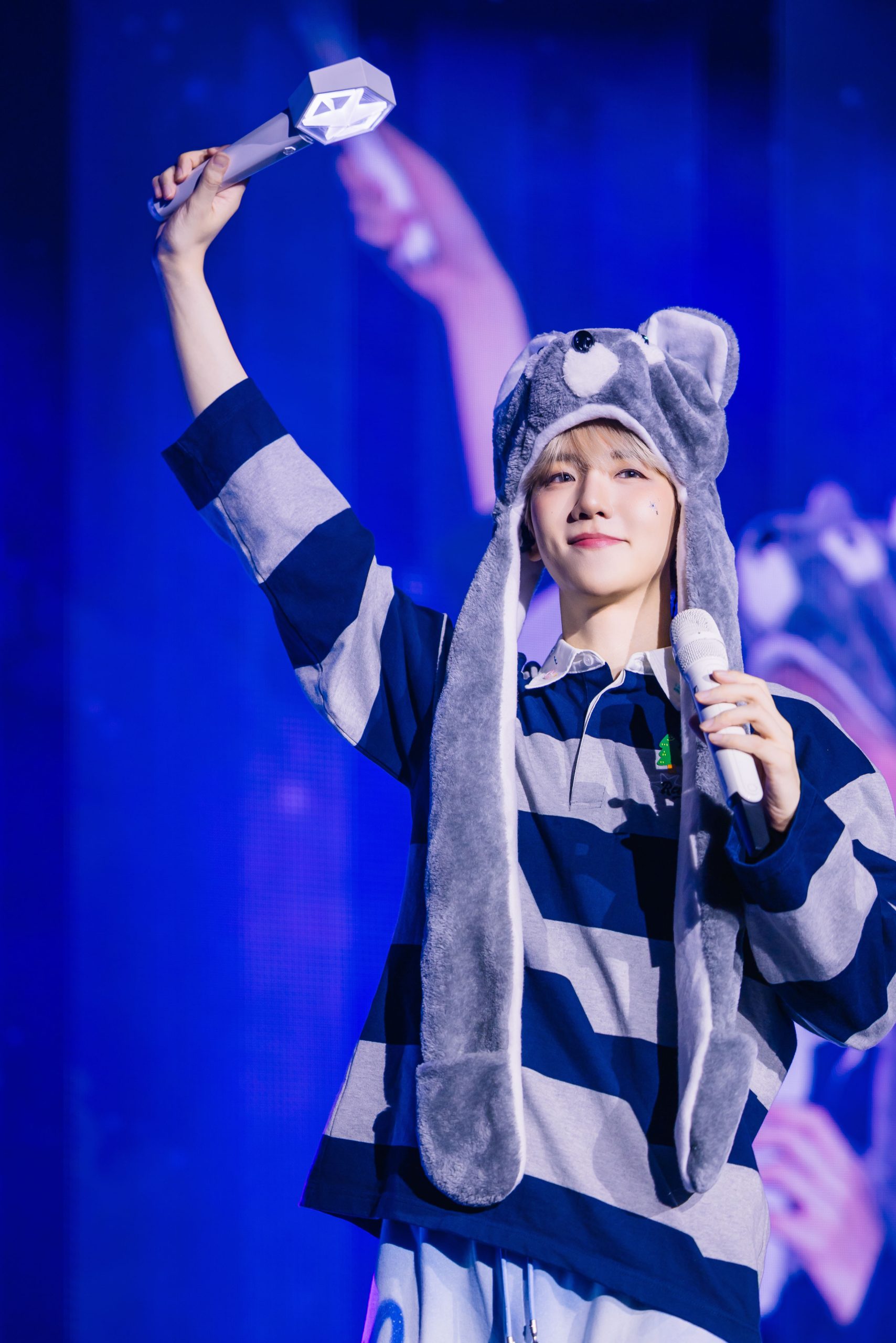 2025 BAEKHYUN WORLD TOUR 3 Baekhyun MEL 7125 R5A VISPENN scaled